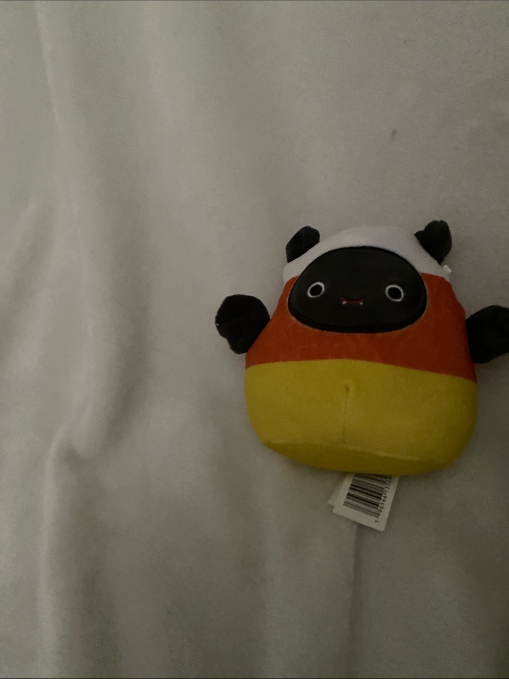 Emily-5”-candy corn bat